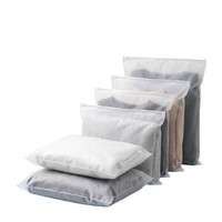 Sacs à fermeture éclair en EVA imperméables, noirs mats, de haute qualité, avec logo imprimé personnalisé, pour pulls, robes et pulls d'hiver