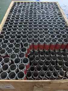 Raccord de tuyauterie rouge, filetage mâle court personnalisé, test hydraulique réussi - Product Image 6