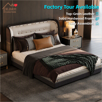 Ensemble de meubles de chambre à coucher de luxe italien moderne avec lit Murphy, lit rembourré en cuir véritable, finition haute brillance pour villa, maison, hôtel
