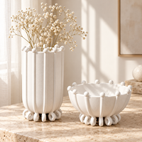 Bol à fruits en céramique en forme de coquille, sculpté, sur pied, décoratif pour la décoration moderne de la maison