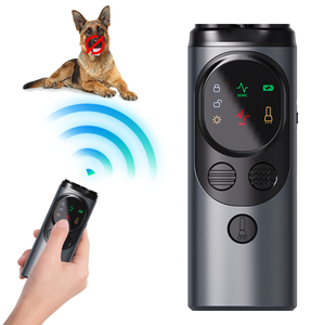Dispositivo di Addestramento Antiabbaio per Cani a Ultrasuoni con 3 Emettitori, Luce Lampeggiante SOS, Colori Personalizzabili, Sicuro per il Vicino e il Cane, per Commercio Transfrontaliero - Product Image 1