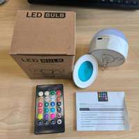 Ampoule LED Intelligente à Télécommande Magnétique, Fonctionnant sur Batterie, Rechargeable en Cas de Urgence, RGB, B22/E14/E27 DC