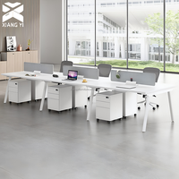 Poste de travail convertible haut de gamme avec cloison modulaire, table de bureau moderne en bois personnalisable pour immeuble de bureaux
