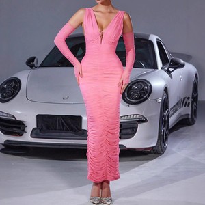 เดรสแฟชั่นผู้หญิงทรงเข้ารูป คอวี ผ้าไหมนม จับจีบ แต่งชายผ่า - Product Image 3