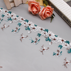 Encaje de poliéster bordado con flor de ciruelo blanca y hojas de color verde azulado <span class=keywords><strong>para</strong></span> cortinas y bordes de almohadas - Product Image 4