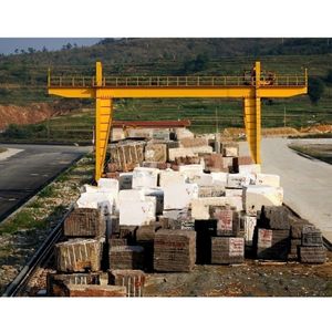 Hydraulischer Werkstatt-Portalkran mit Gummireifen Doppelhebevorrichtung Portalkran - Product Image 2