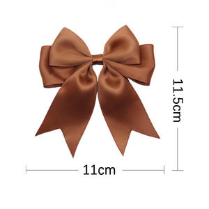 Surtido de Adornos para Árbol de Navidad, Lazos Rojos de Poliéster para Decoración Navideña del Hogar y Regalos de Bienvenida - Product Image 4