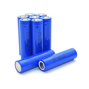 Batería de litio cilíndrica de 3,7 V, celdas de batería de iones de litio de 3000mAh, batería básica para patinete eléctrico 18650 - Product Image 3