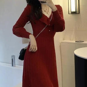 Abito rosso lavorato a maglia di media lunghezza da <span class=keywords><strong>donna</strong></span> <span class=keywords><strong>per</strong></span> <span class=keywords><strong>Capodanno</strong></span>, riunioni annuali, fidanzamenti e occasioni speciali - Collezione Autunno/Inverno - Product Image 2