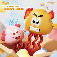 Jouet interactif éducatif en plastique pour enfant, motif nuages dansants et torsadés, émoticône de dessin animé, pendentif, vente chaude