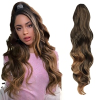 Perruque synthétique longue et bouclée pour femme, faite à la machine, sans dentelle, queue de cheval tressée, en fibre haute température, aspect mat réaliste, peut être permanentée/teinte