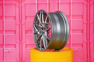 Jantes 5x114.3 fabriquées en usine, légères et forgées, 16 et 17 pouces, pour BMW M3/M4, finition argent brossé, haute performance. - Product Image 2