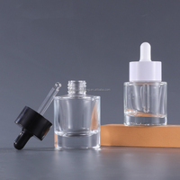 En stock, flacon de sérum en verre vide 30ml/50ml, bouchon compte-gouttes en caoutchouc, impression sur écran, emballage en carton pour sérum de soin de la peau, huile essentielle