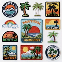 Patch thermocollant/broderie personnalisable en PU en forme de cœur pour vêtements et chaussures