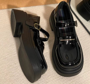 <span class=keywords><strong>Scarpe</strong></span> piccole in pelle da <span class=keywords><strong>donna</strong></span> autunno nuovo stile Retro Versatile suola spessa - Product Image 4