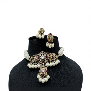 Elegante Juego de Collar Gargantilla de Moissanita Chapado en Oro de Latón Clásico de Calidad Premium para Mujer, Colección para Fiestas - Product Image 2