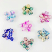 Dés de jeu de rôle en plastique aux couleurs étoilées, faible MOQ, vente en gros de dés en plastique, cubes en plastique
