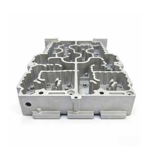 Cuerpo de Válvula de Control de Transmisión de Aluminio Fundido a Presión de Alta Precisión A380, Producido en Vietnam Según Planos - Product Image 2