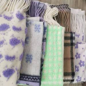 Tissu Jacquard en Peluche de Poids Moyen à Motifs Floraux, Laine Cachemire, Matière Imperméable au Vent pour Manteau et Veste - Product Image 3