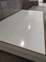 Panneau en mousse PVC personnalisé JIEPIN 5 mm 12 mm 18 mm ignifuge, co-extrusion, panneau PVC stratifié Celuka pour armoire de cuisine
