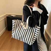 Sac de courses polyvalent à longue poignée en toile de coton rayée avec poche intérieure zippée pour le rangement des fournitures scolaires des étudiants