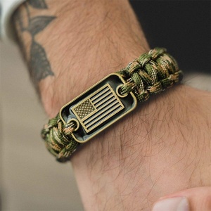 Braccialetti Tattici Unisex in Paracord 550 con Bandiera USA, Vendita all'Ingrosso - Product Image 6