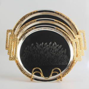 Plateau de service en métal de qualité supérieure - Parfait pour les réunions de famille et les fêtes - Product Image 5