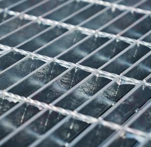 Plaque de <span class=keywords><strong>grille</strong></span> en acier au carbone galvanisé à chaud, plaque de <span class=keywords><strong>grille</strong></span> de gouttière pour lavage de voitures galvanisée à chaud, <span class=keywords><strong>grille</strong></span> à emboîtement denté - Product Image 3