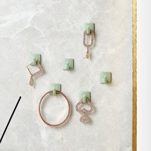 Crochets adhésifs simples MONR écologiques, modernes, robustes, détachables, à adhésif unique, pour bijoux, attaches pour cheveux, mur de garage - Product Image 2