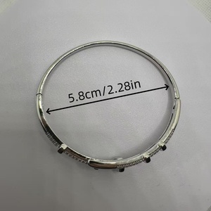 Pulsera de Circonita con Apertura de Uñas para Mujer, Brazalete de Circonita con Microinfusión, Diseño de Gama Alta con Estilo de Nicho para Damas de Moda, 1 Unidad - Product Image 6