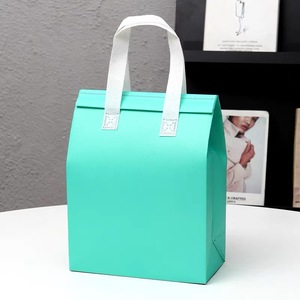 Sacs à provisions non tissés avec boucle de poignée Emballage de vente au détail avec logo personnalisé en stock en gros - Product Image 3