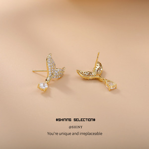 Vente en gros Nouveau modèle très populaire Boucles d'oreilles sirène scintillantes en or 14 carats plaqué or 925 avec zircone et <span class=keywords><strong>diamant</strong></span> naturel - Product Image 4
