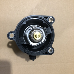 55593033 140327 820015589 Alloggiamento Termostato con Guarnizione per Chevrolet Aveo Schragheck Opel Astra J <span class=keywords><strong>Corsa</strong></span> <span class=keywords><strong>D</strong></span> Meriva B 2009-2015 - Product Image 4