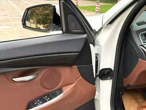 Voitures d'<span class=keywords><strong>occasion</strong></span> 2018 2017 <span class=keywords><strong>2019</strong></span> Série 5 528Li Finition haut de gamme |   Moteur turbo, démarrage sans clé, bien entretenu - Product Image 5