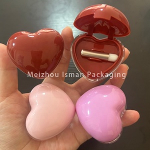 ISMAN Luxury 6g Boîte de blush rose double couche en forme de cœur, conteneur pour masque à lèvres avec pinceau, couvercle à clapet en plastique, vente en gros, marque privée - Product Image 4