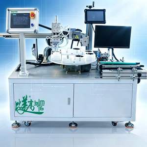 Équipement laser à fibre entièrement automatique avec bras robotique pour alimentation et déchargement, détection par caméra CCD autofocus et marquage de boîtiers de lampes LED - Product Image 2