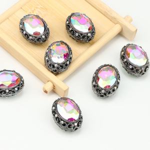 Vente en gros de pendentifs artisanaux, collier de perles fantaisie, bracelet de bricolage, accessoires de bijoux en vrac - Product Image 5