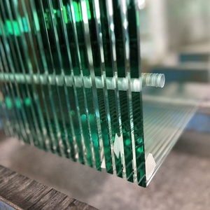 Vetro Temperato di Grado Commerciale 10mm - Resistenza Superiore agli Urti e al Calore per Ambienti Architettonici Esigenti come <span class=keywords><strong>Grattacieli</strong></span> - Product Image 4