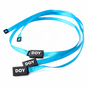 Fabricación de Etiquetas Colgantes <span class=keywords><strong>con</strong></span> Cierre a Presión de Plástico y Cinta Personalizada <span class=keywords><strong>con</strong></span> <span class=keywords><strong>Nombre</strong></span> de Marca <span class=keywords><strong>para</strong></span> <span class=keywords><strong>Ropa</strong></span> - Product Image 1
