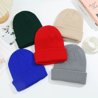 Bonnet d'hiver tricoté unisexe en acrylique avec revers, personnalisé avec logo en cuir, pour hommes et femmes, vente en gros
