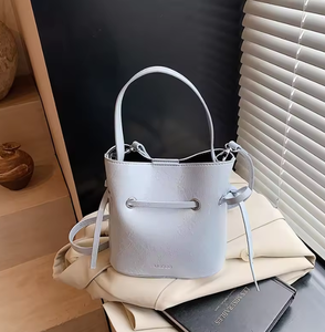 Sac bandoulière portable, sac fourre-tout tendance, sac quotidien robuste pour femme, fabricant de sacs personnalisés, sac fourre-tout - Product Image 3