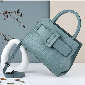 กระเป๋าถือหรูหราสำหรับผู้หญิง หนังแท้คุณภาพดี กระเป๋าสะพายไหล่ ดีไซน์เนอร์ กระเป๋าโท้ทขนาดใหญ่ กระเป๋าสะพายข้างสำหรับสุภาพสตรี - Product Image 3