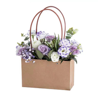 Boîte cadeau en papier kraft rectangulaire faite à la main sac panier d'emballage de bouquet de fleurs étanche pour l'exposition et l'artisanat