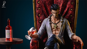 Japón Anime GK Brain Hole Dracule <span class=keywords><strong>Mihawk</strong></span> <span class=keywords><strong>figura</strong></span> <span class=keywords><strong>de</strong></span> acción para la colección - Product Image 2