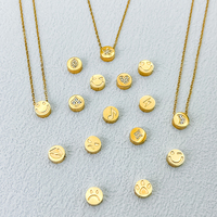 Collier EManco avec chaîne en câble, pendentif rond, symboles sourire, étoile, lune, cœur, bijoux tendance pour Noël et anniversaire