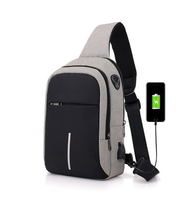 Produit à succès Fournisseur chinois Sac de poitrine pour homme Étanche Fermeture éclair invisible Charge USB Sac de poitrine à bandoulière