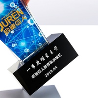 Trophée en cristal gravé à la main pour les prix de musique et de danse des écoles, avec logo personnalisé, conception gratuite