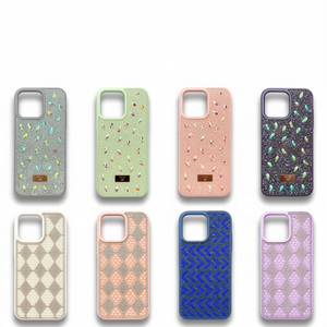 Étui de téléphone portable de luxe pour IPHONE 16 PRO, style SWAROVSKI, avec diamants - Product Image 1