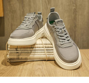 รองเท้าผ้าใบแฟชั่นลำลอง รองเท้าผ้าใบสำหรับฤดูใบไม้ผลิและฤดูร้อน น้ำหนักเบา ระบายอากาศได้ดี สไตล์สปอร์ตและลำลอง ทันสมัย - Product Image 5