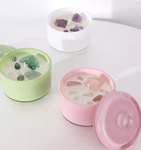 Venta al por mayor de velas aromáticas de cristal coloridas de lujo personalizadas decoración del hogar de alta calidad para Navidad y vacaciones de Pascua - Product Image 3